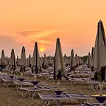 Wonderful Seafront In Lejlighed Bibione