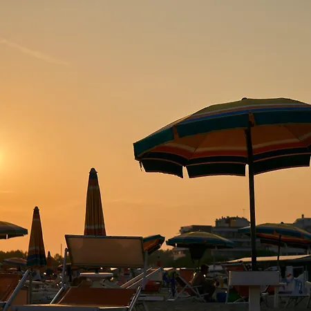 Wonderful Seafront In Apartment Bibione